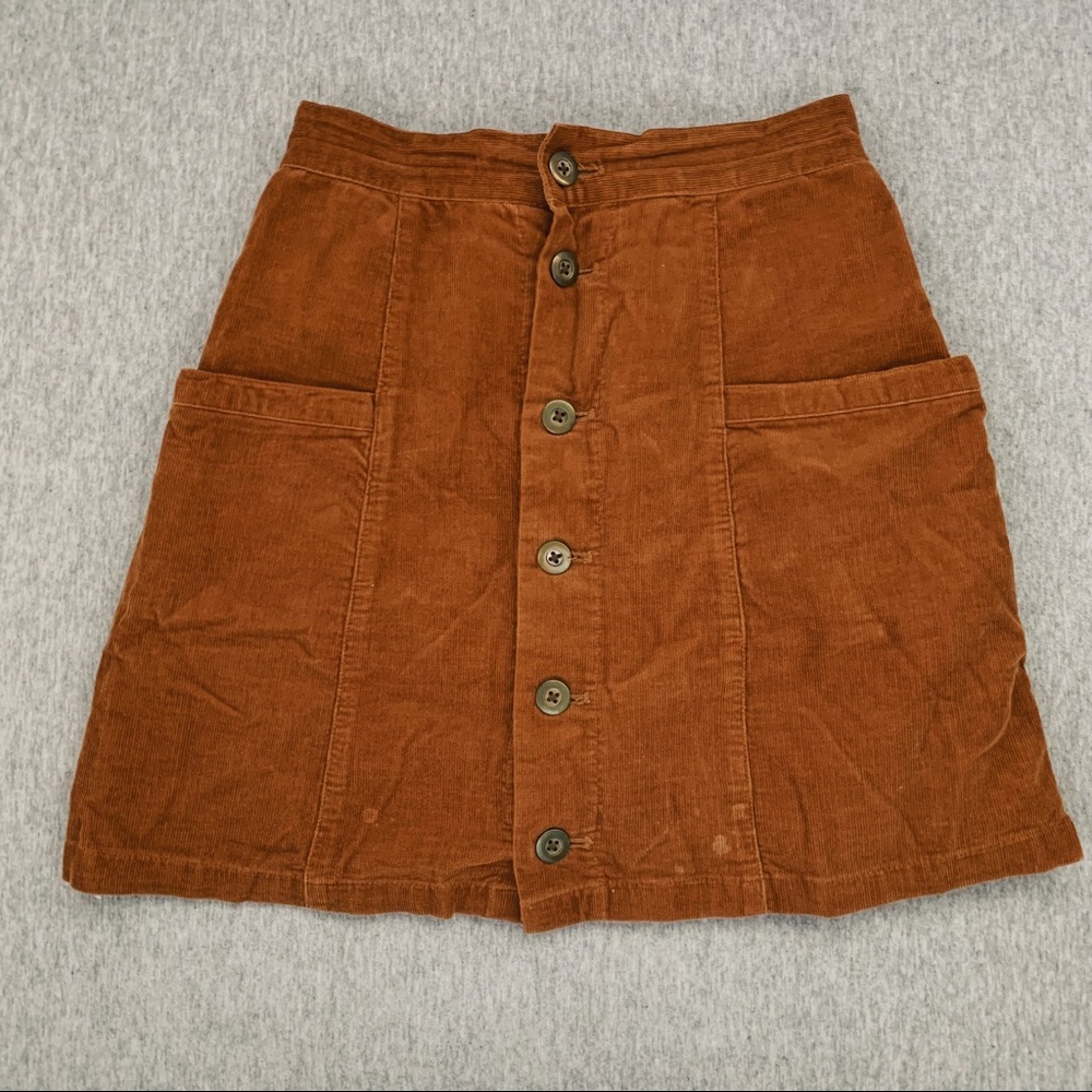 Corduroy skirt